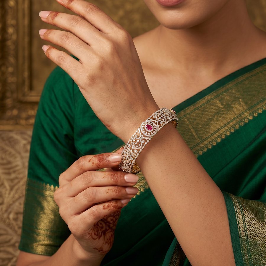 Mahalakshmi Diamond Bangle