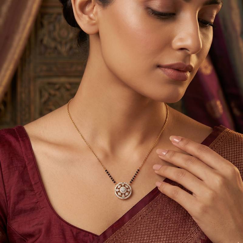 Hemalatha Diamond Pendant with Chain