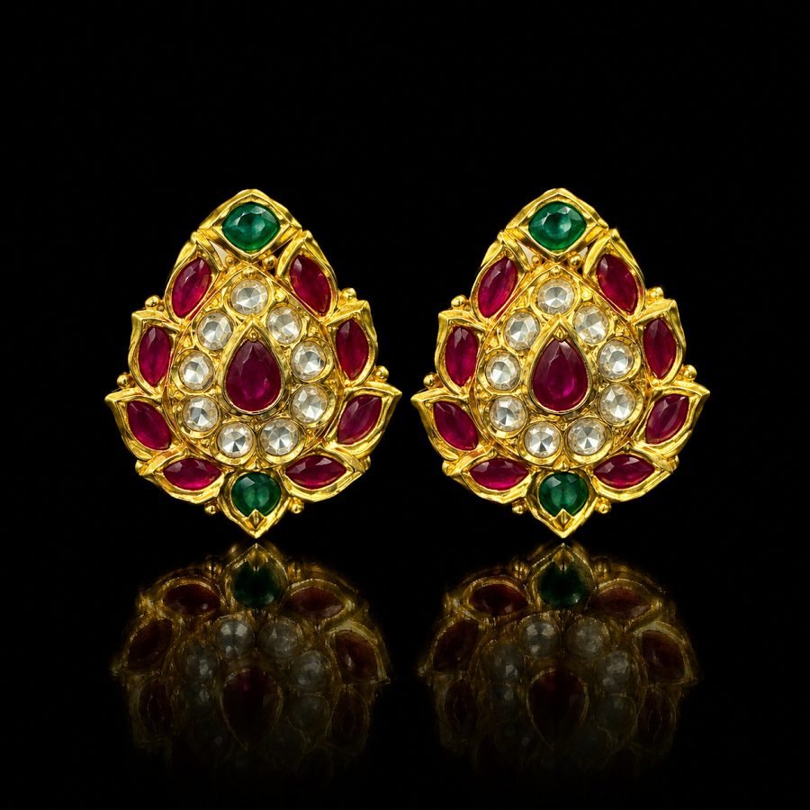 Shobha Gold Stud Earrings